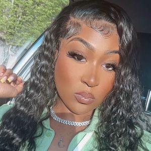 Meet your Posher, Chinwe